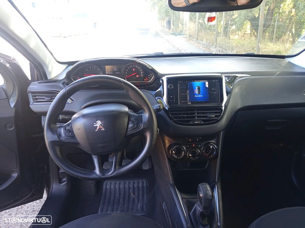 Peugeot 208 1.4 VTi Active - 11