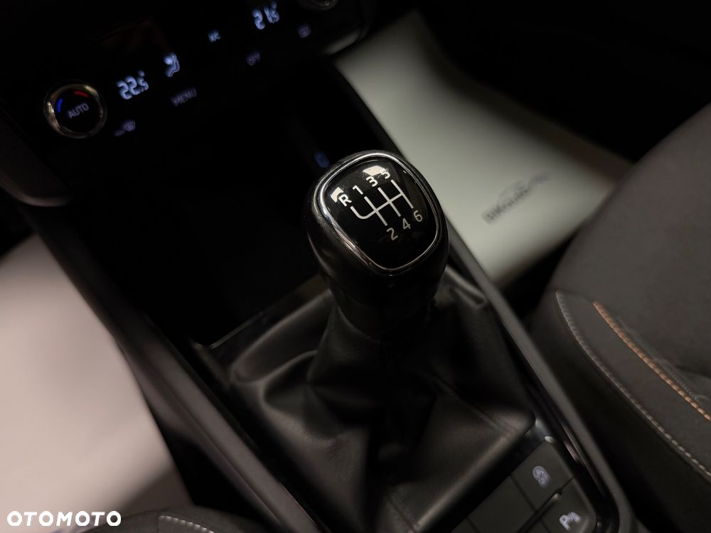 Skoda Kamiq 1.5 TSI Ambition - 17