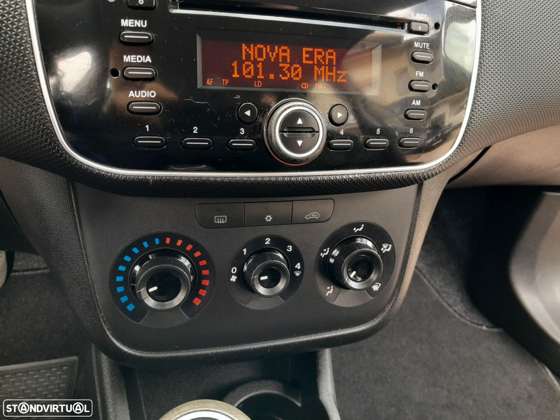 Fiat Punto 1.2 Easy S&S - 12