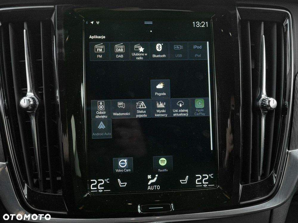 Volvo V90 Cross Country - 23
