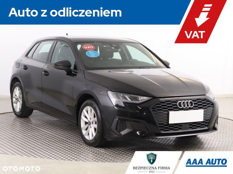 Audi A3 Sportback - 1