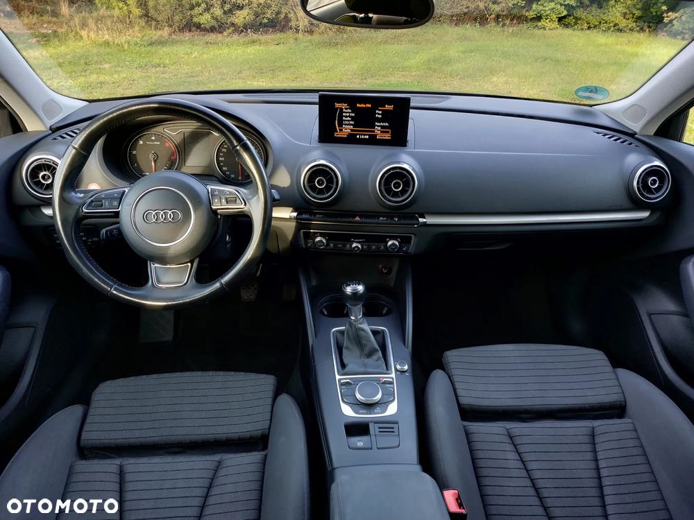Audi A3 Sportback 1.6 TDI ultra Attraction - 16