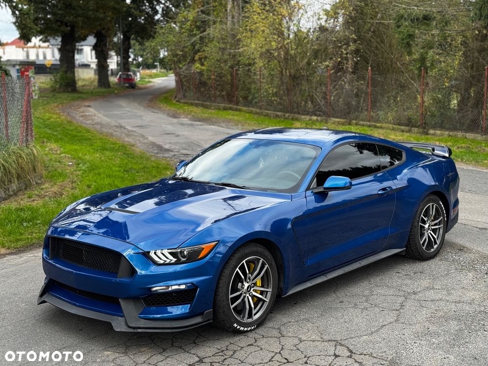 Ford Mustang 5.0 V8 GT - 6