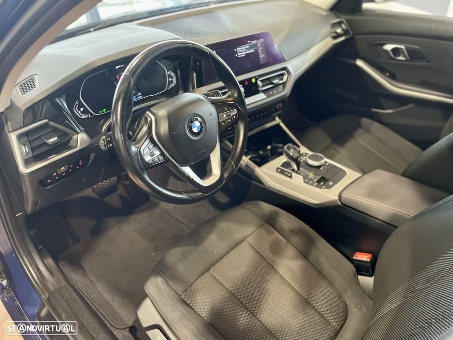 BMW 330 e Corporate Edition Auto - 13