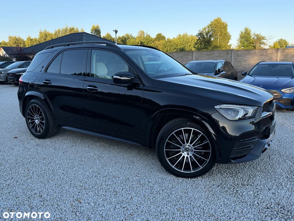 Mercedes-Benz GLE 300 d 4Matic 9G-TRONIC AMG Line - 21