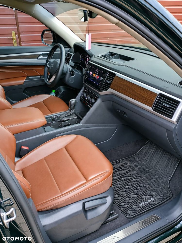 Volkswagen Atlas - 11
