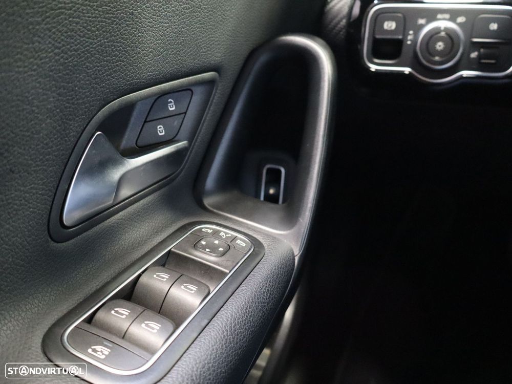 Mercedes-Benz A 250 e Style Plus - 14