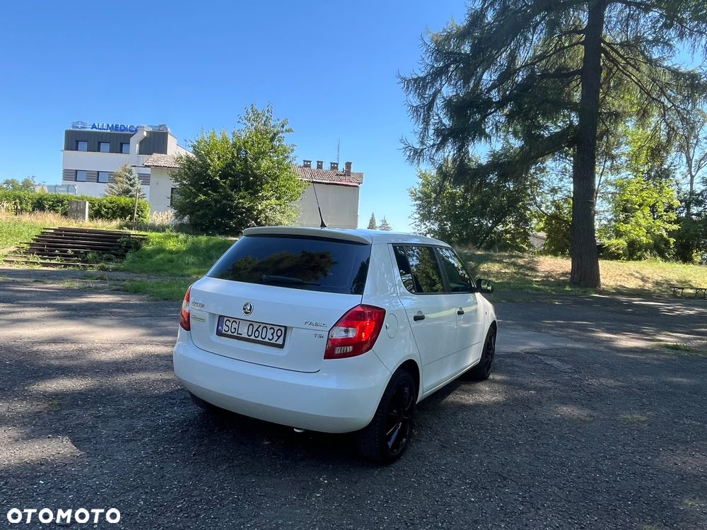 Skoda Fabia - 10
