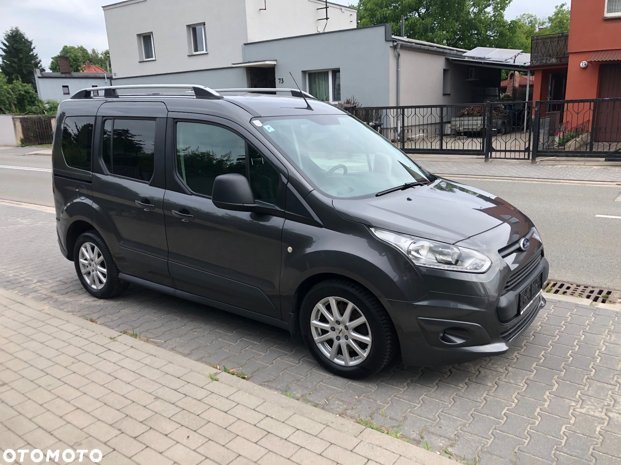 Ford Tourneo Connect - 8