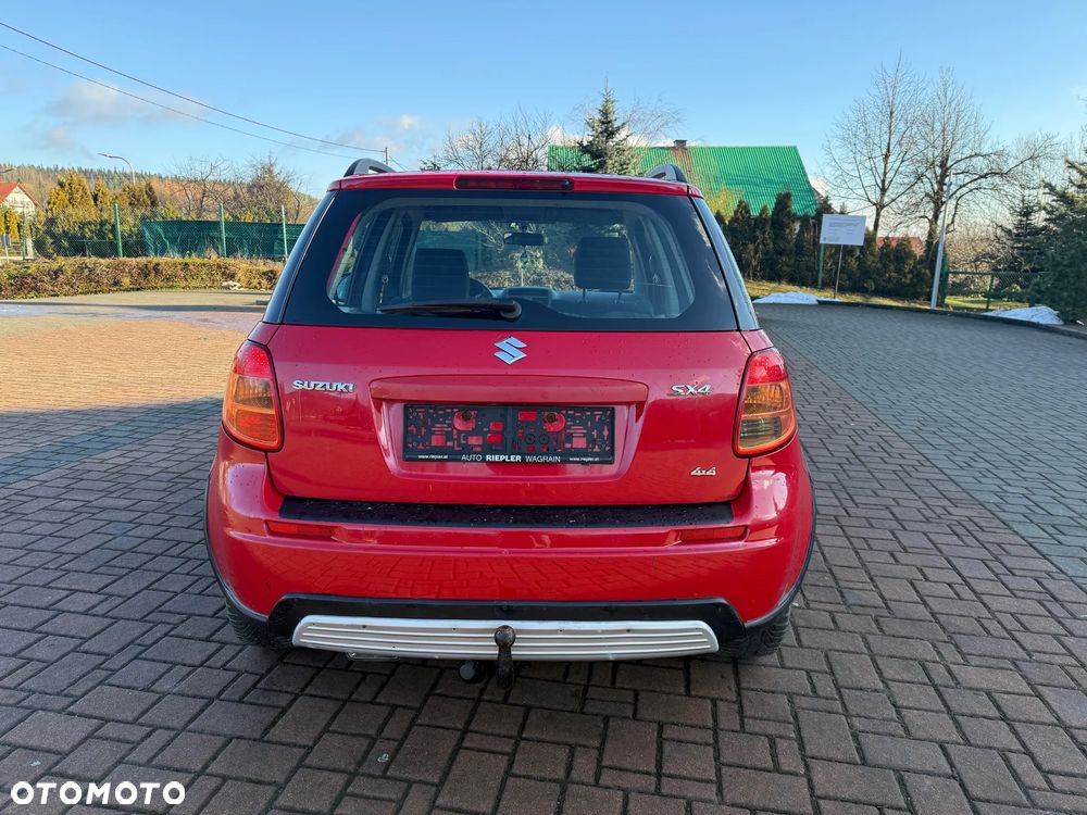 Suzuki SX4 1.9 DDiS DPF 4x4 Club - 6