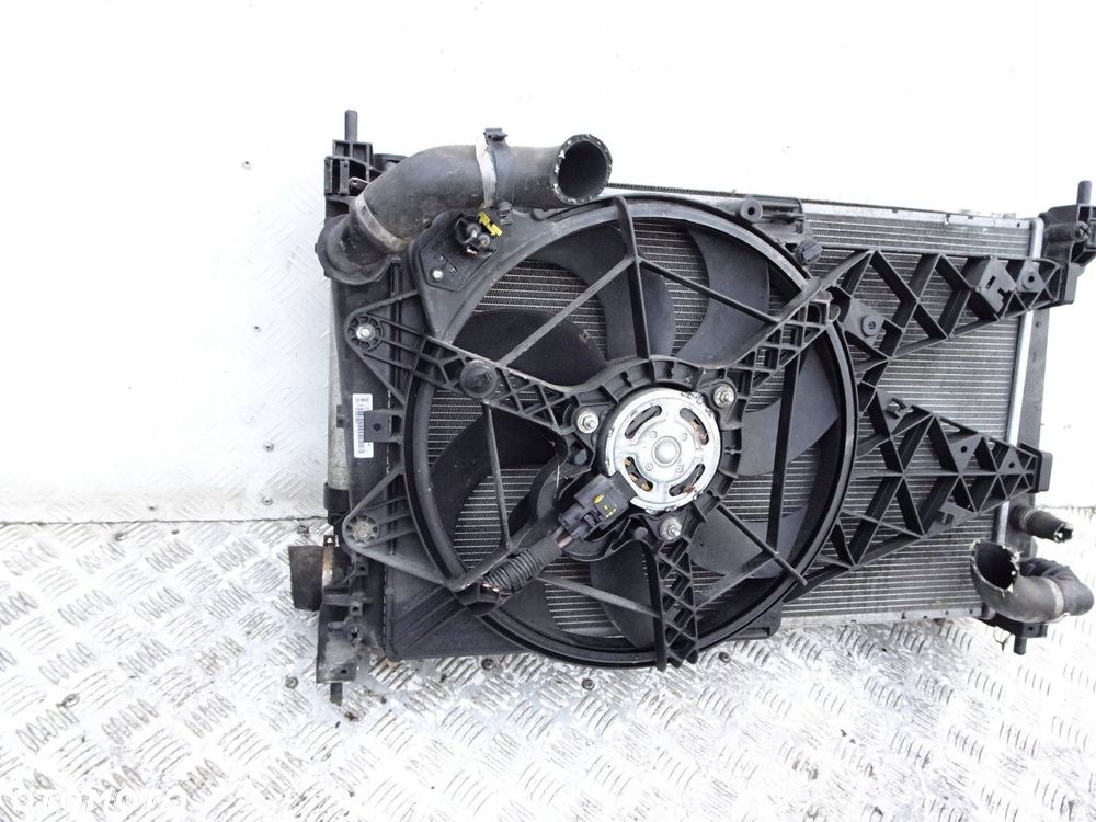 chłodnica wody + wentylator lancia delta iii 1.6 m-jet - 9