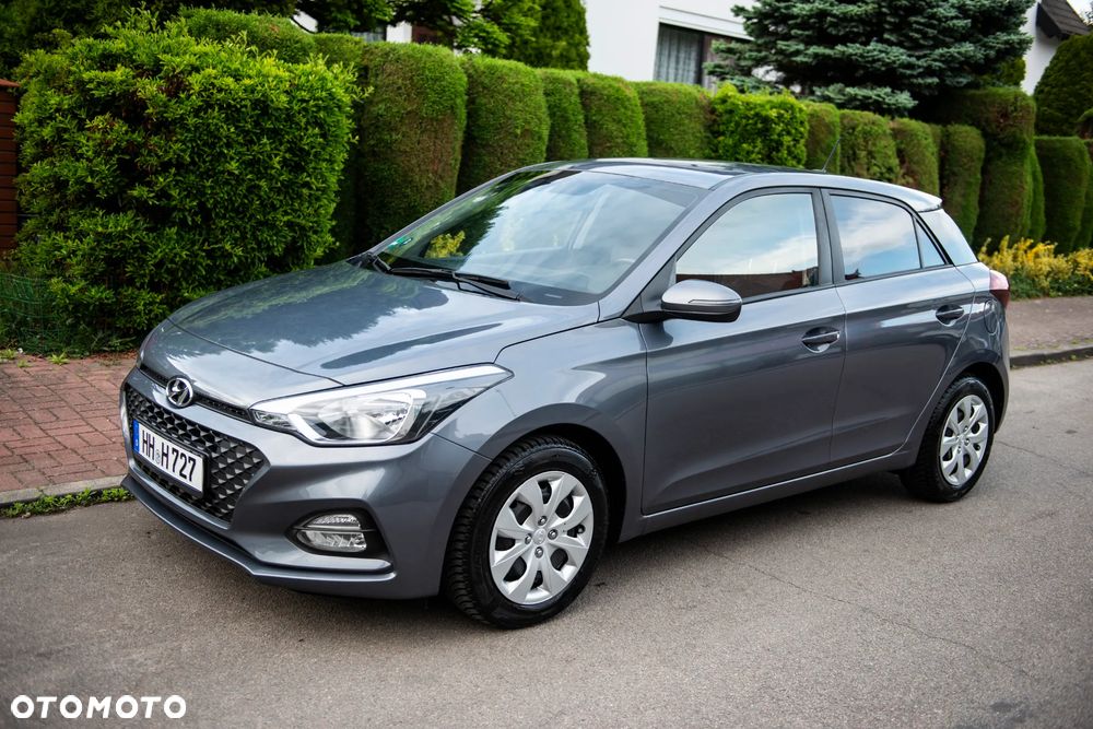 Hyundai i20 blue 1.2 Advantage - 10
