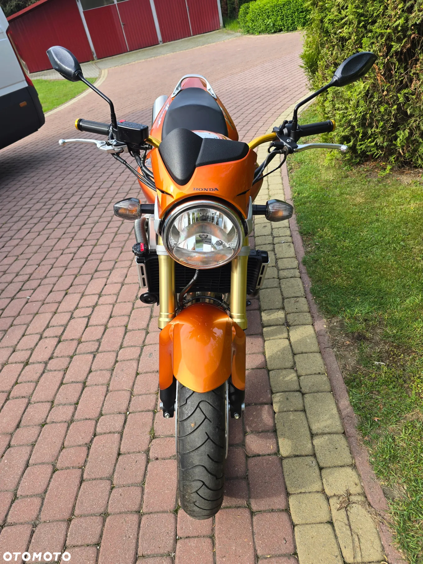 Honda CB - 8
