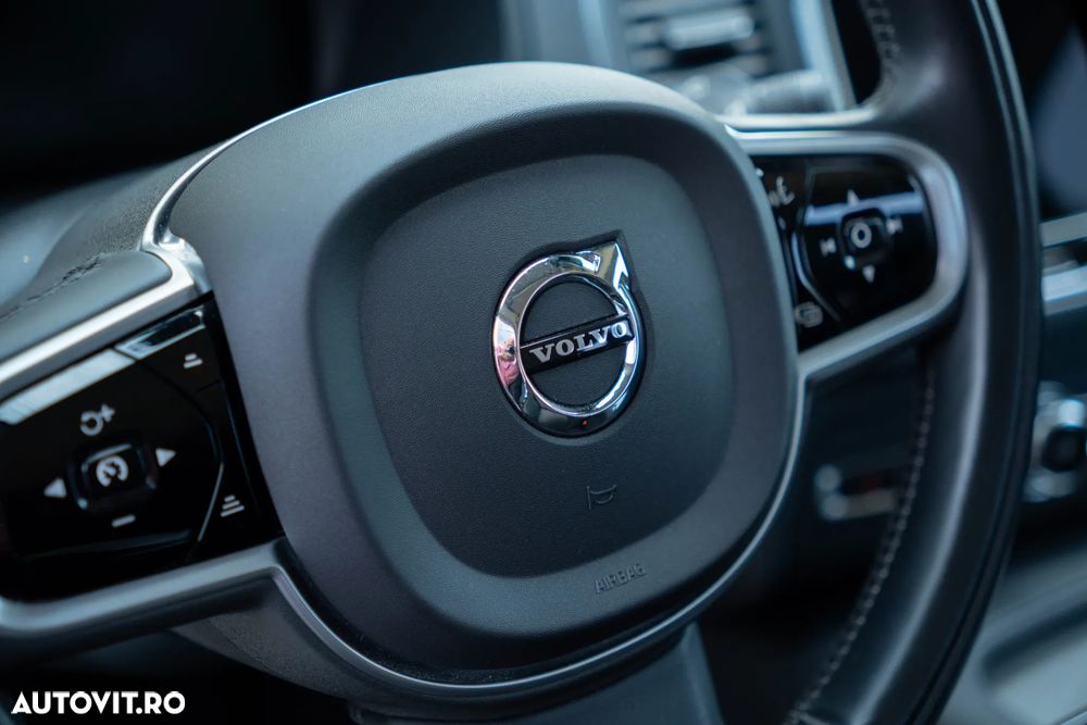 Volvo XC 90 T8 AWD Recharge Geartronic Inscription Edition - 35