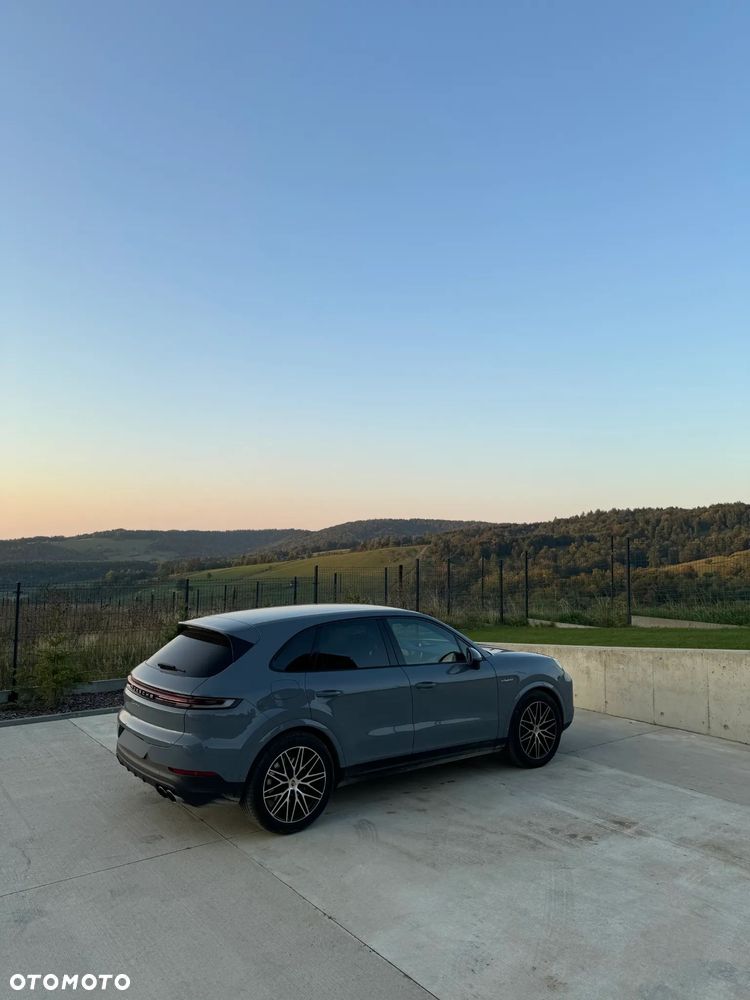 Porsche Cayenne E-Hybrid - 16