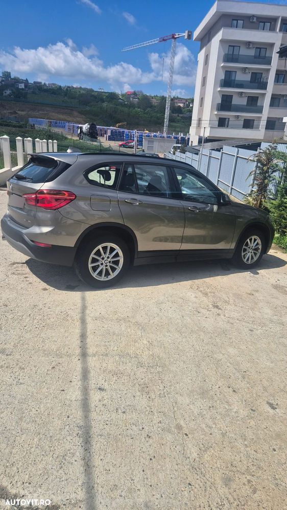 BMW X1 sDrive18i Advantage - 19
