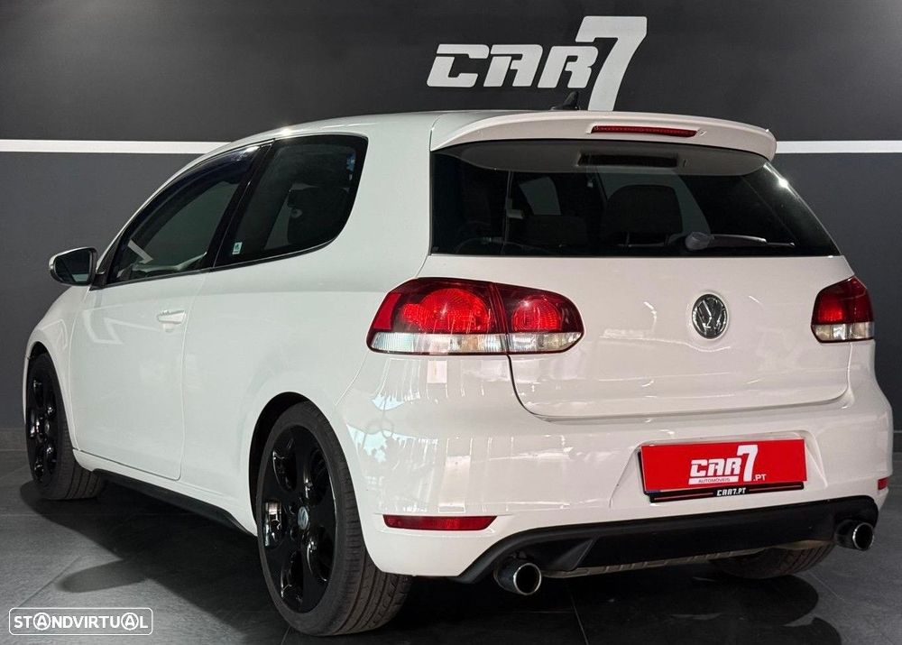 VW Golf - 6