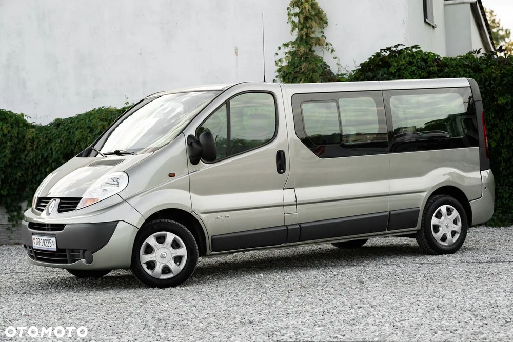 Renault Trafic Passenger L2H1 Expression - 8
