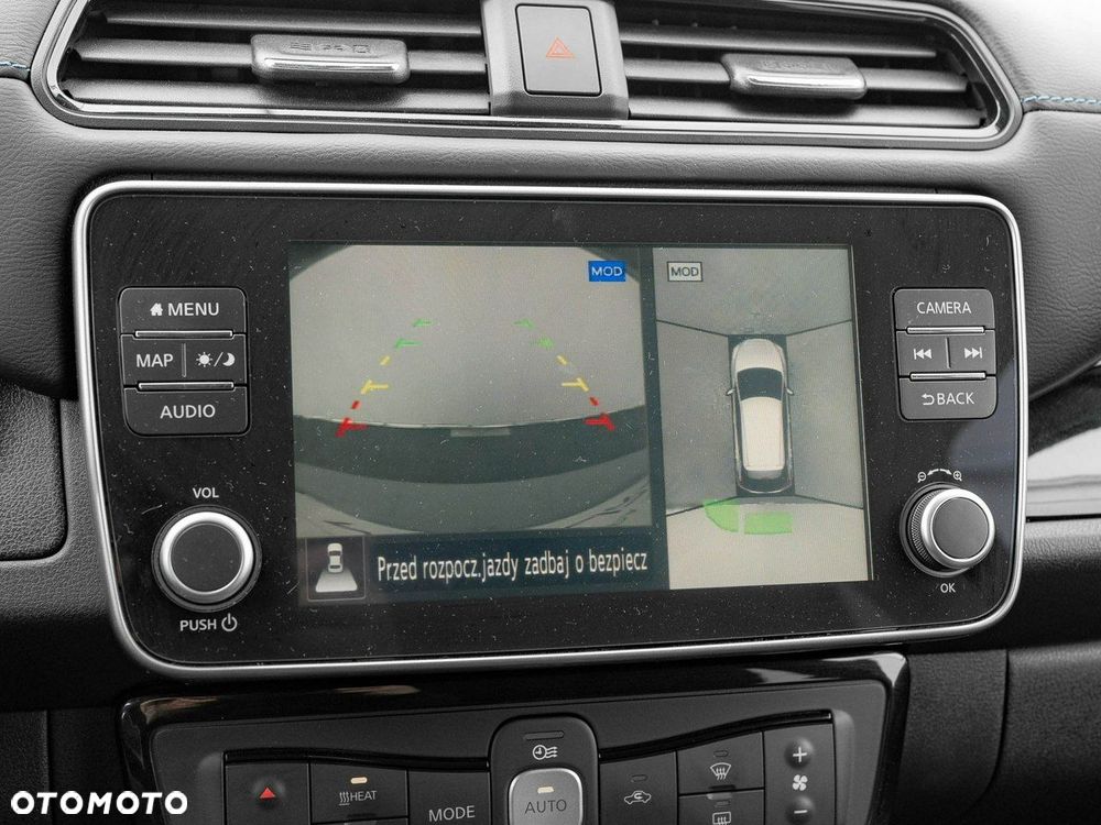 Nissan Leaf 40kWh N-Connecta - 26