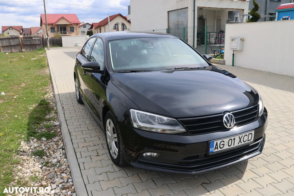 Volkswagen Jetta 1.2 TSI Trendline - 4