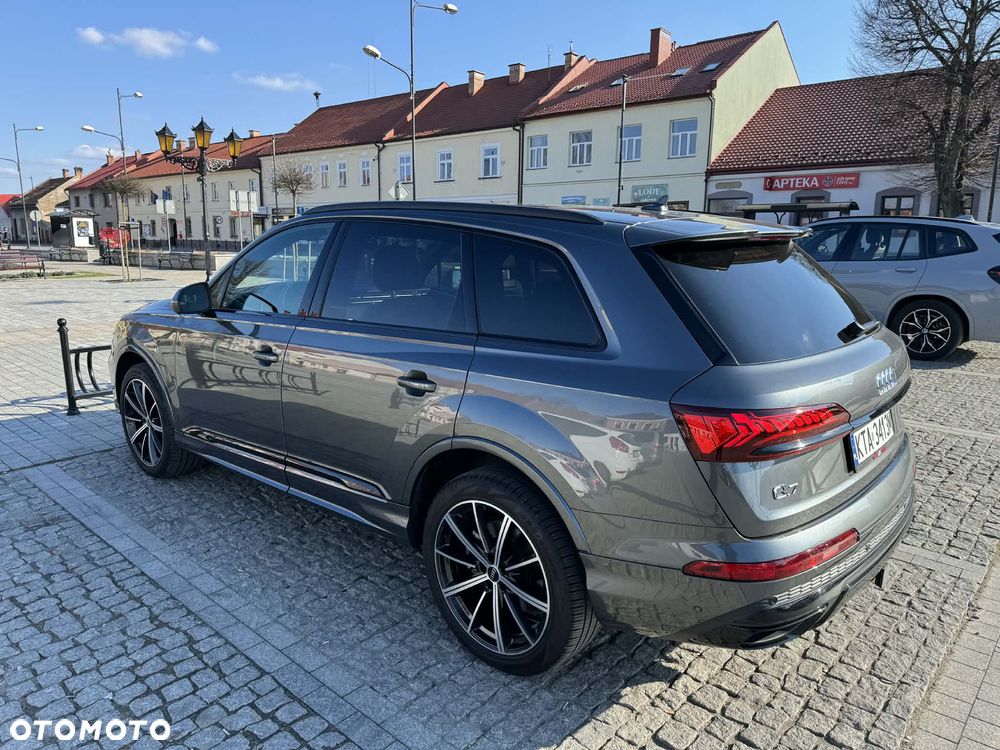 Audi Q7 55 TFSI quattro tiptronic S line - 2