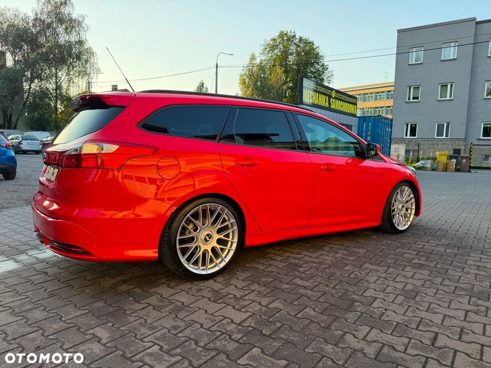 Ford Focus 2.0 EcoBoost ST mit Leder-Exclusiv-Paket - 7