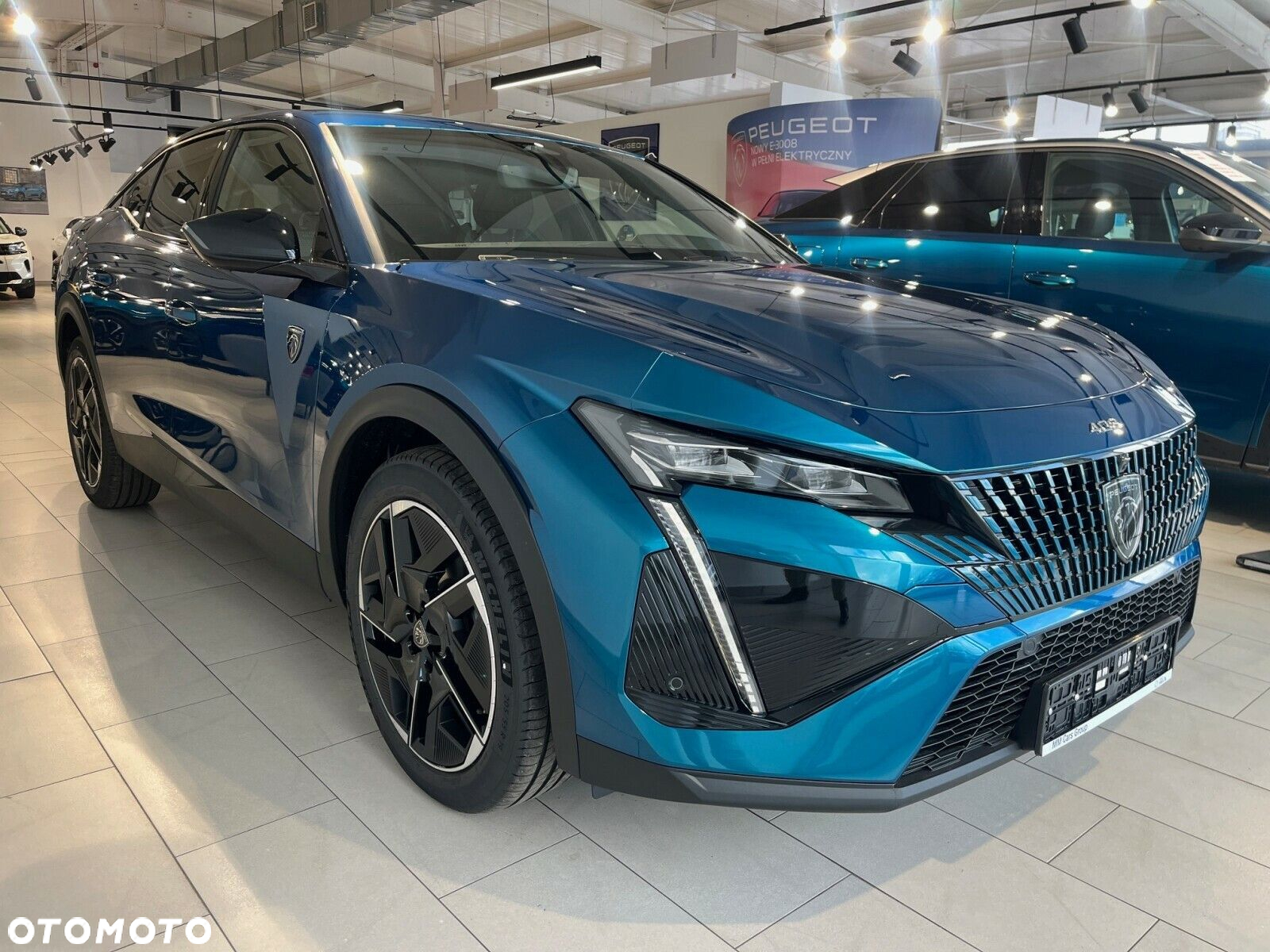 Peugeot 408 - 4