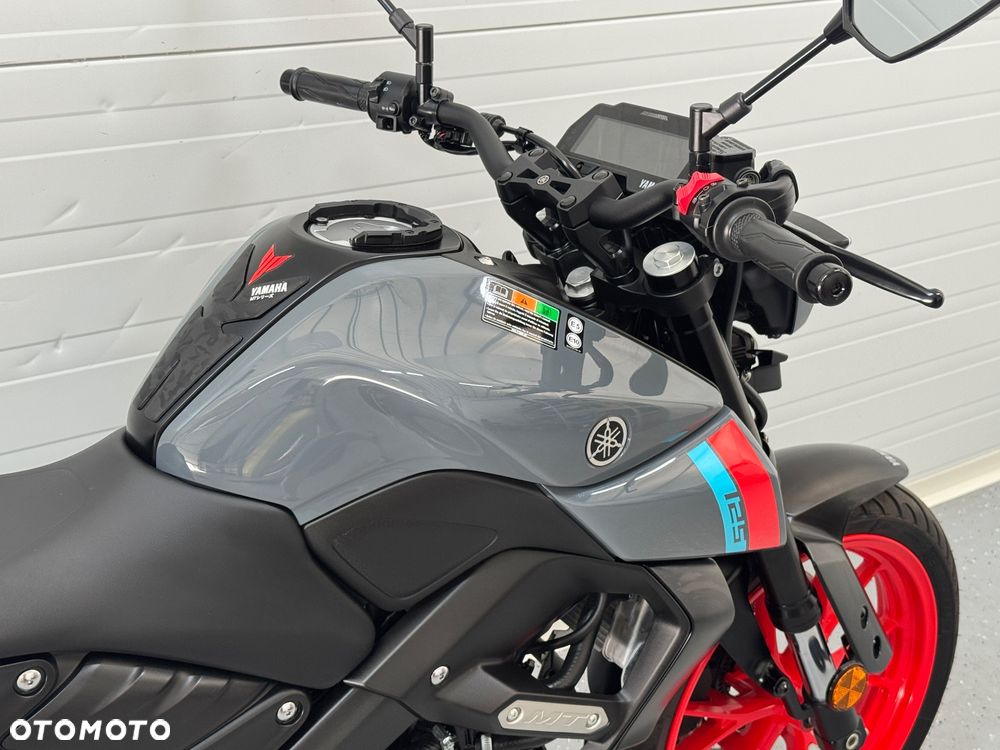 Yamaha MT - 11