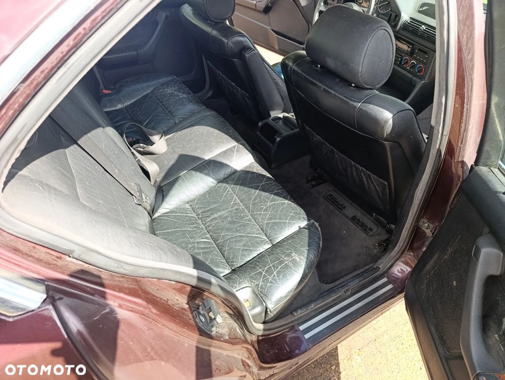 BMW Seria 5 520i - 40
