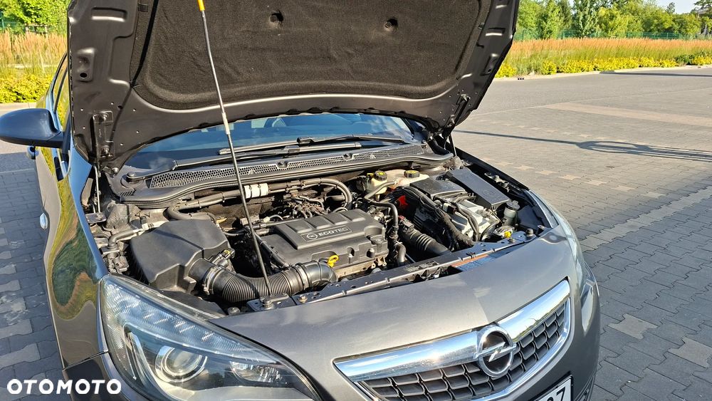 Opel Astra IV 1.4 T Sport - 6