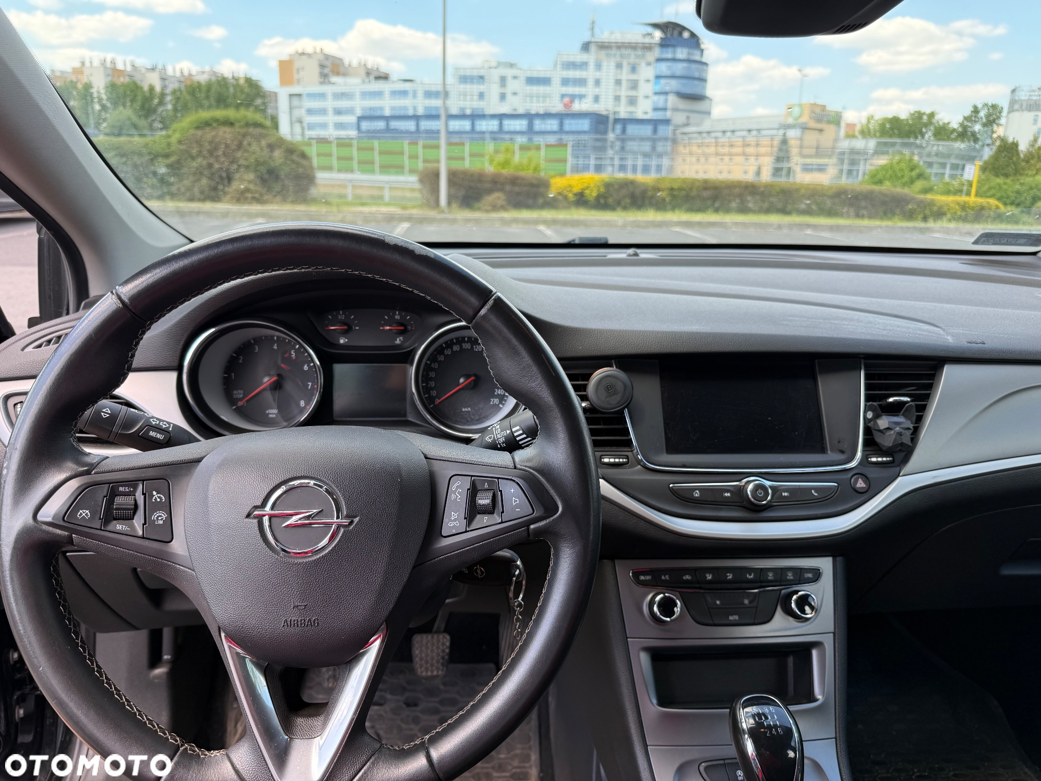 Opel Astra V 1.2 T Edition S&S - 10