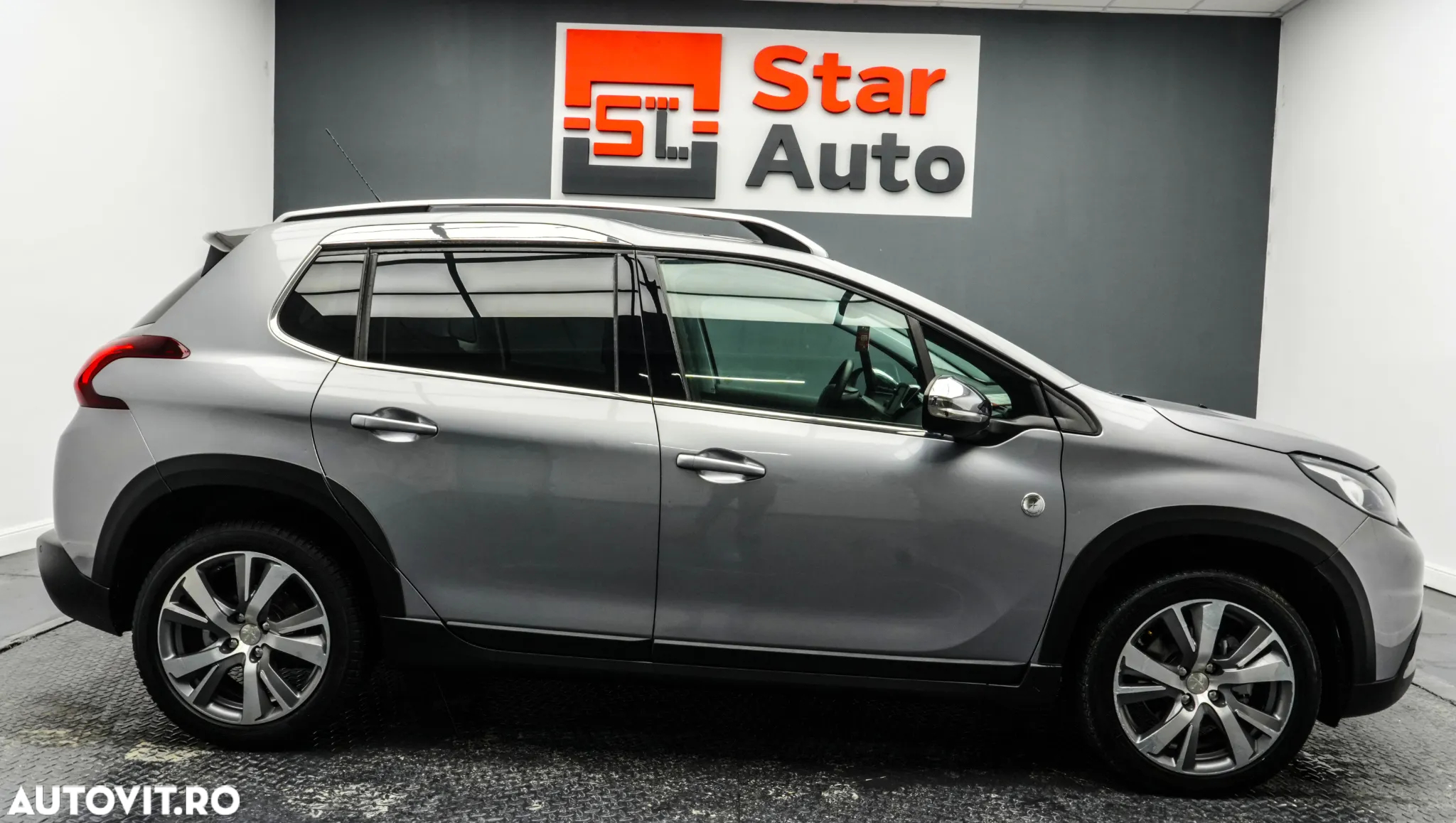 Peugeot 2008 1.2 PureTech Turbo EAT6 S&S Allure - 12