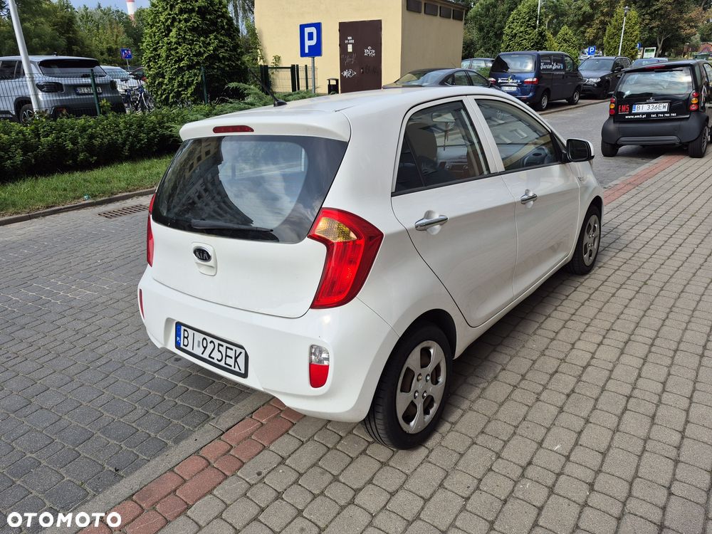 Kia Picanto - 3