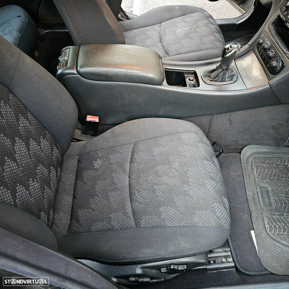 Mercedes-Benz C 220 CDi Avantgarde - 18