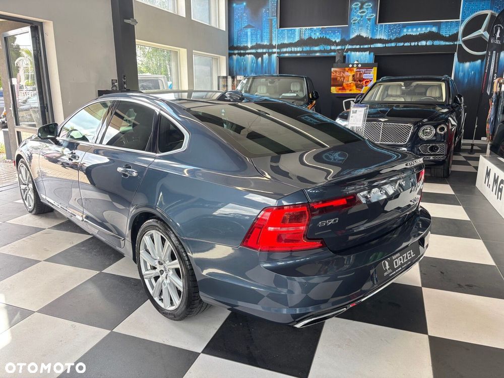 Volvo S90 - 4