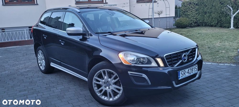 Volvo XC 60 D5 AWD Geartronic Kinetic - 1