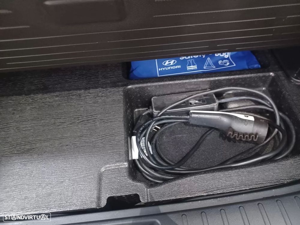 Hyundai Tucson 1.6 T-GDI PHEV Vanguard - 32