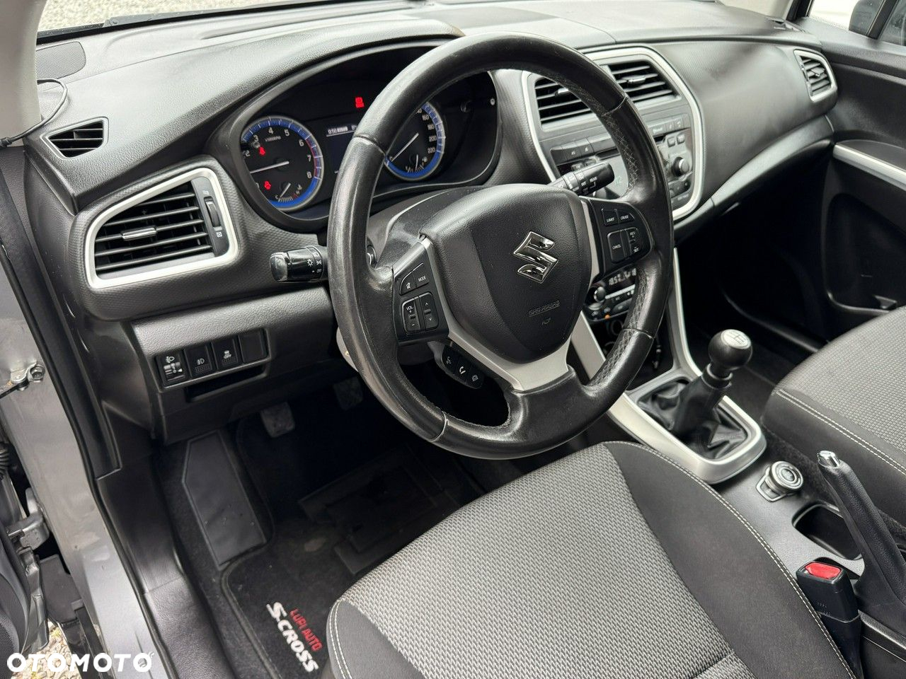 Suzuki SX4 S-Cross 1.6 Premium 4WD - 7