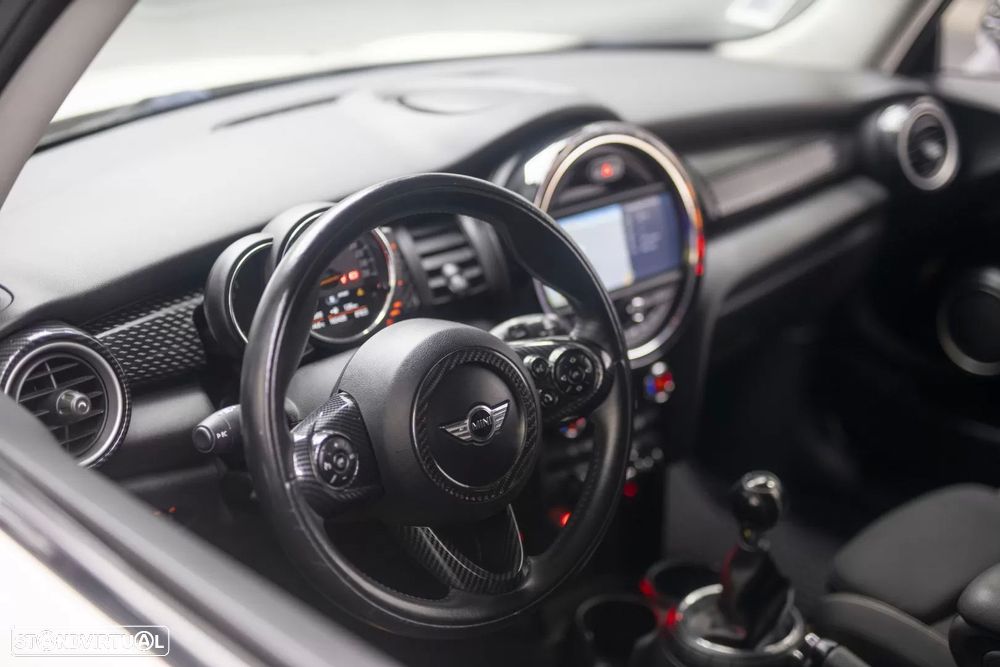 MINI 3 Portas Cooper S - 17