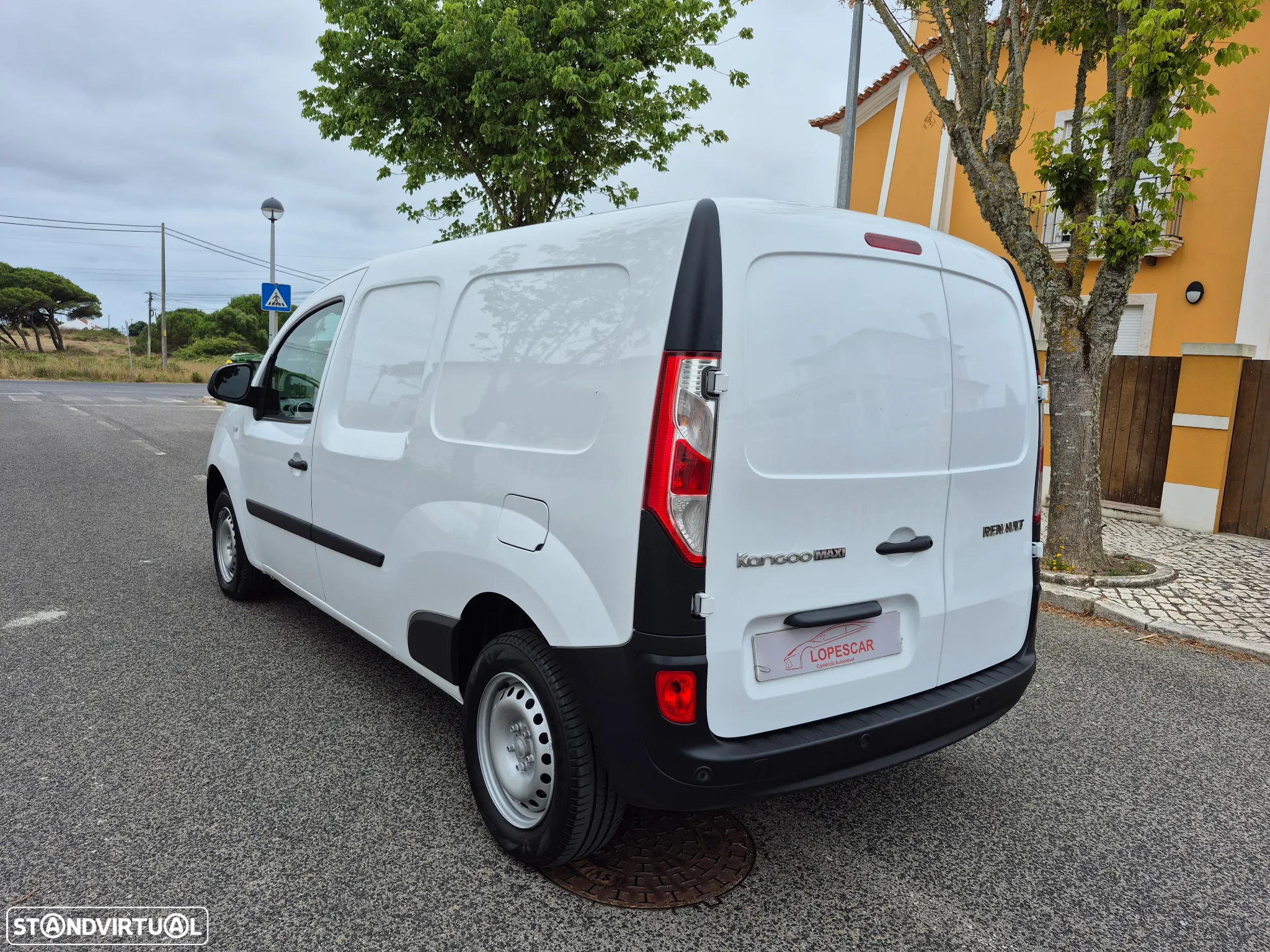Renault Kangoo MAXI - 2021 | GARANTIA | 3LUG. - NACIONAL - 5