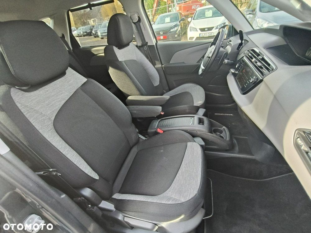 Citroën C4 Picasso - 25