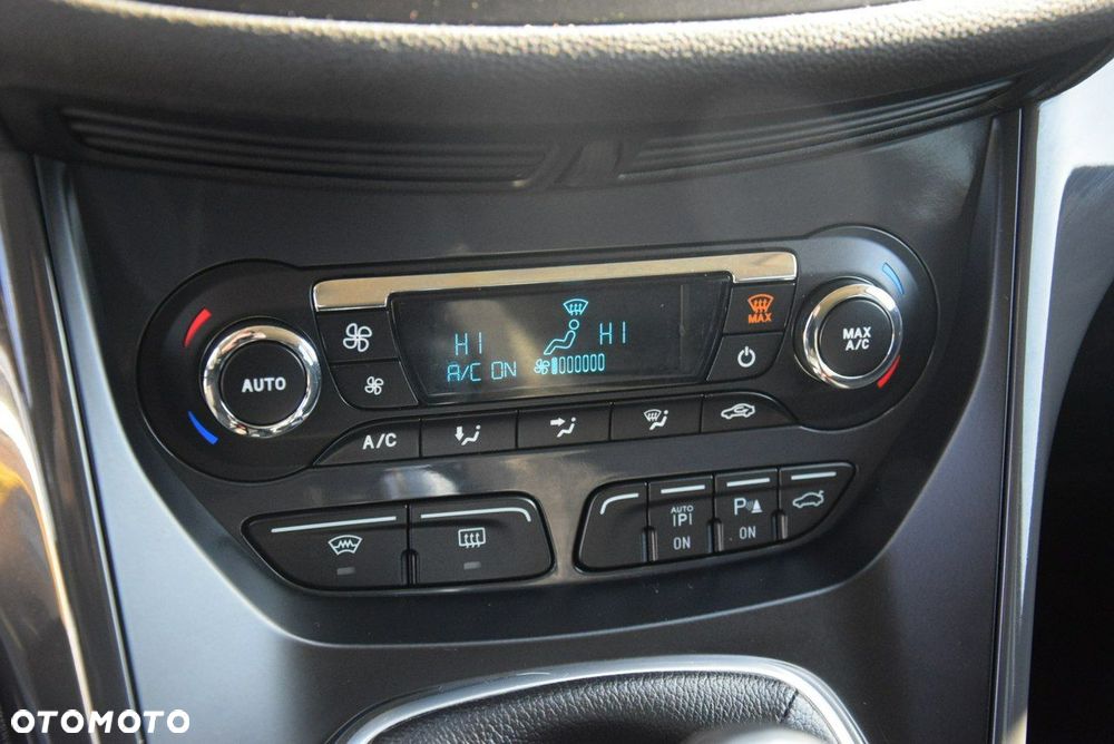 Ford Kuga 2.0 TDCi 4WD Titanium - 31