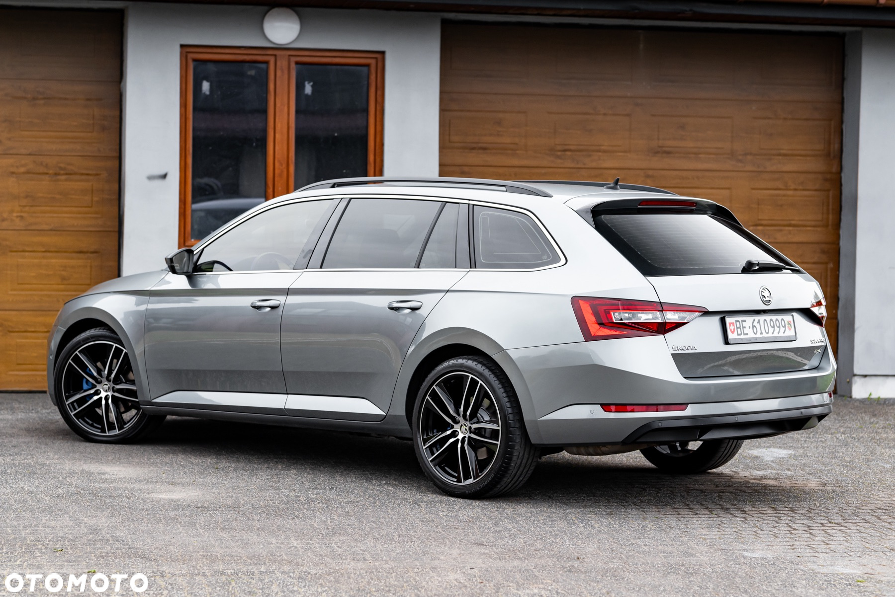 Skoda Superb Combi 2.0 TDI 4x4 DSG Ambition - 3