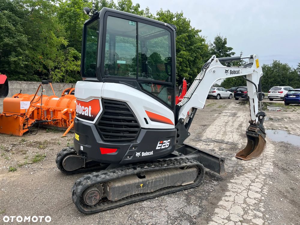 Bobcat E26 - 3