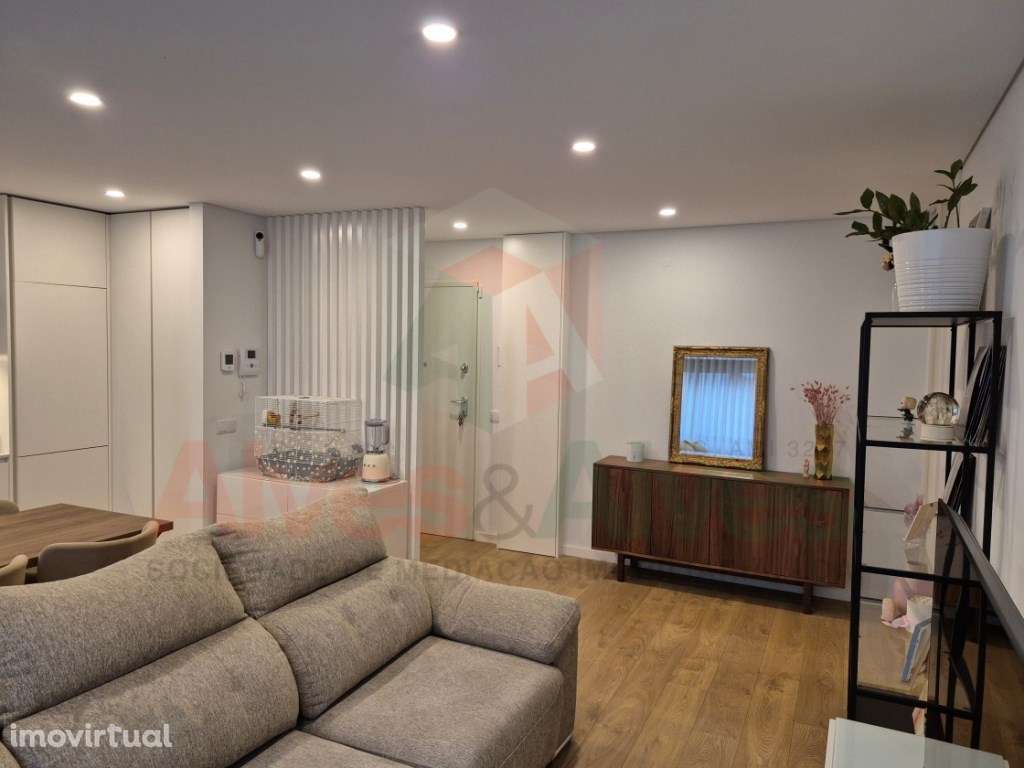 Magnífico apartamento T2 no Coração de Leça do Balio - Grande imagem: 3/19