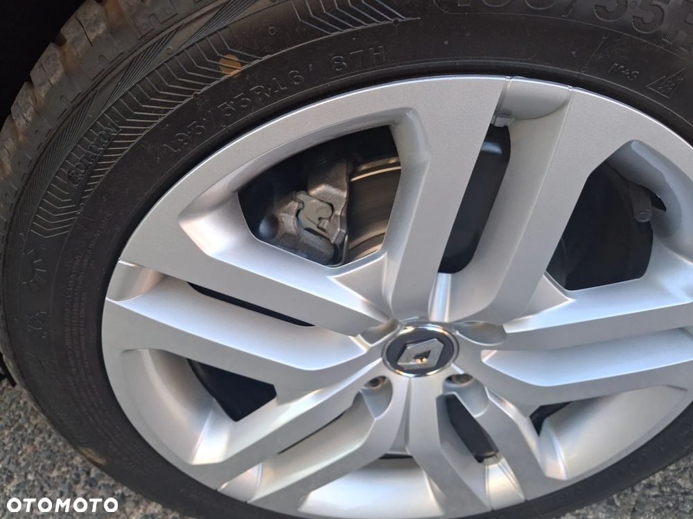 Renault Clio 1.2 16V 75 LIMITED - 17
