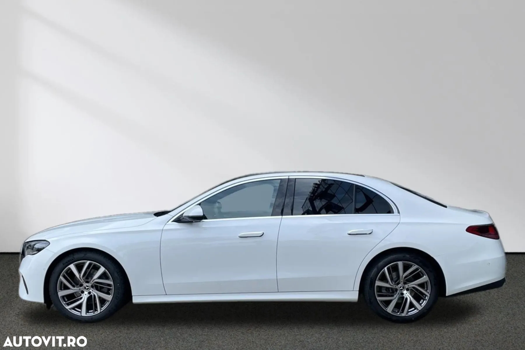 Mercedes-Benz E 200 9G-TRONIC Edition AVANTGARDE - 5