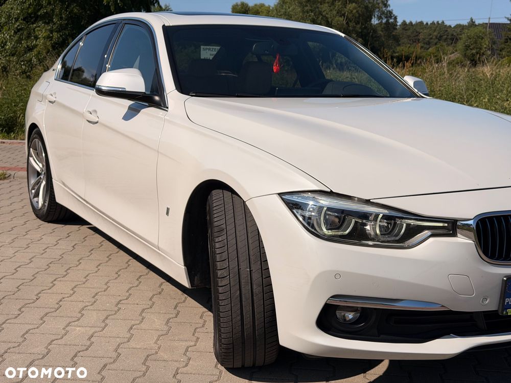 BMW Seria 3 2018 photo 3