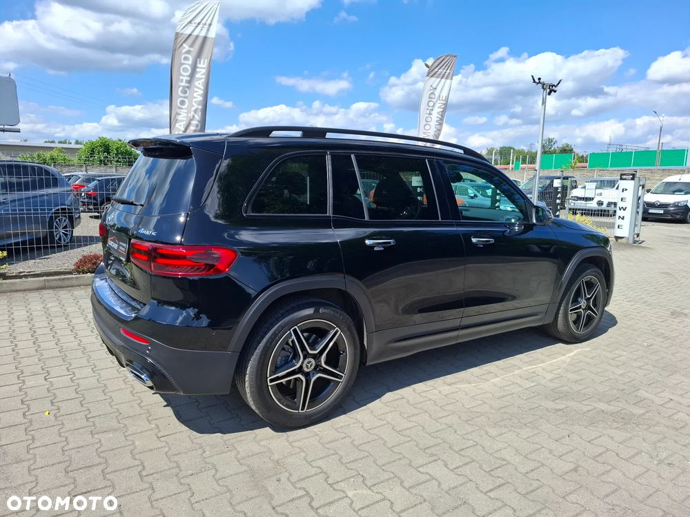 Mercedes-Benz GLB 250 4-Matic AMG Line 8G-DCT - 14