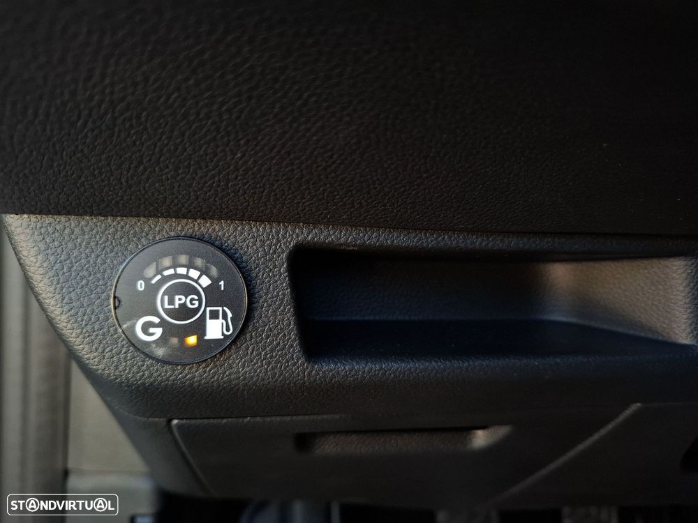 Renault Clio 1.0 TCe Techno Bi-Fuel - 20